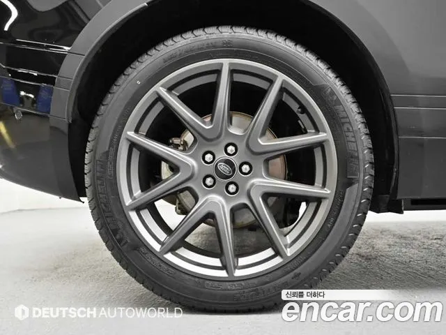 Land Rover Range Rover Velar Range Rover Velar 3.0 P400 Dynamic HSE — Фото автомобиля 5