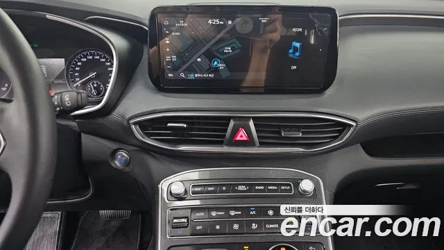 Hyundai Santa Fe Santa Fe (New) — Фото автомобиля 18