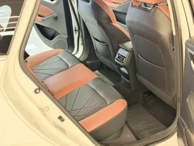 Changan Eado — Фото автомобиля 10