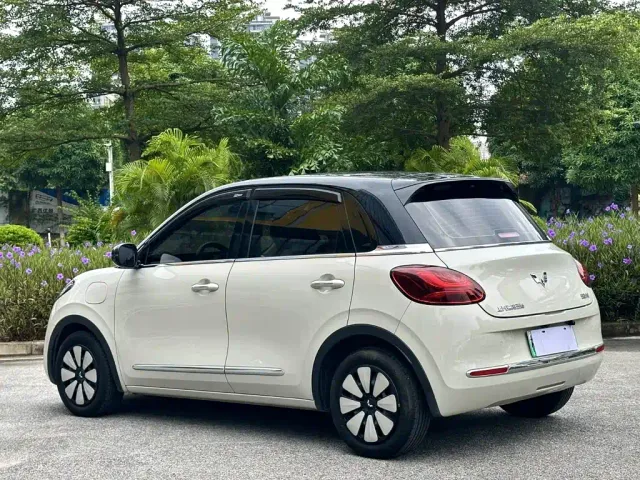 Wuling Bingo — Фото автомобиля 4