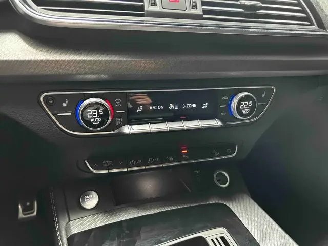 Audi Q5L Sportback — Фото автомобиля 6