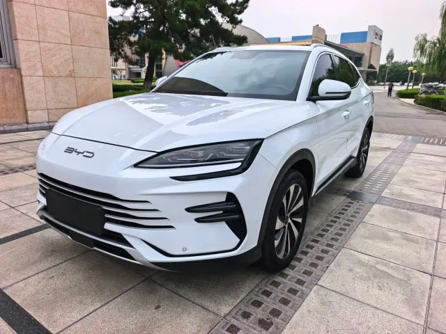 BYD Song PLUS — Фото автомобиля 3