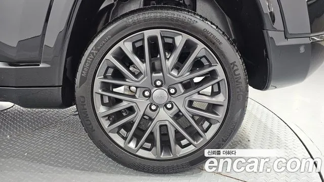 Jeep Compass — Фото автомобиля 6