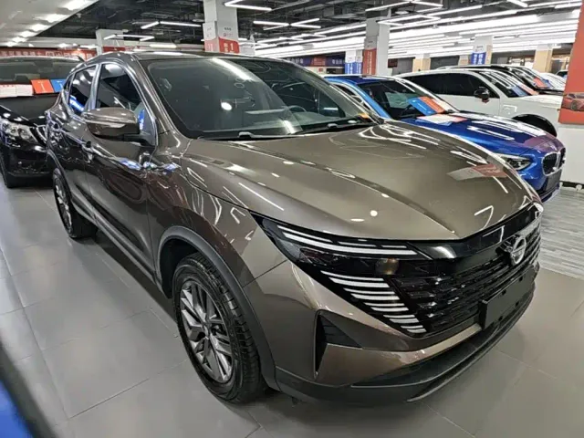 Nissan Qashqai — Фото автомобиля 3