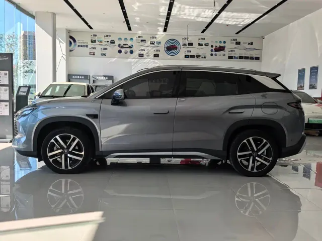 BYD Song L DM-i — Фото автомобиля 6