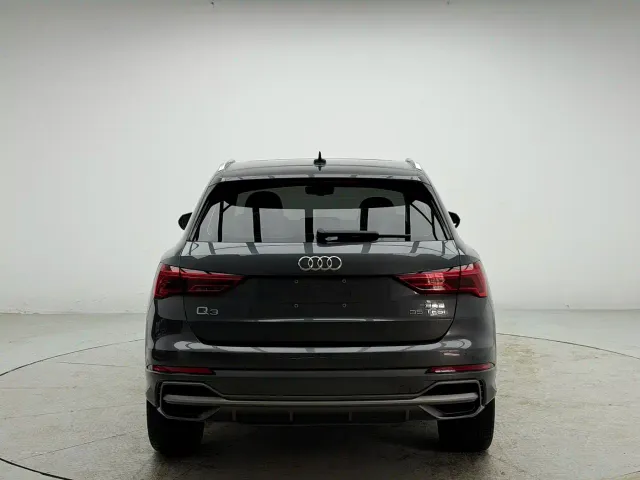 Audi Q3 — Фото автомобиля 5