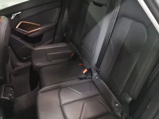 Audi Q3 — Фото автомобиля 20