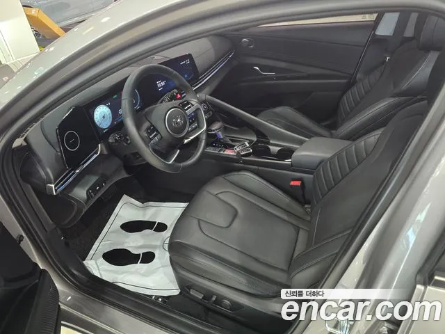 Hyundai AVANTE Avante (CN7) — Фото автомобиля 13