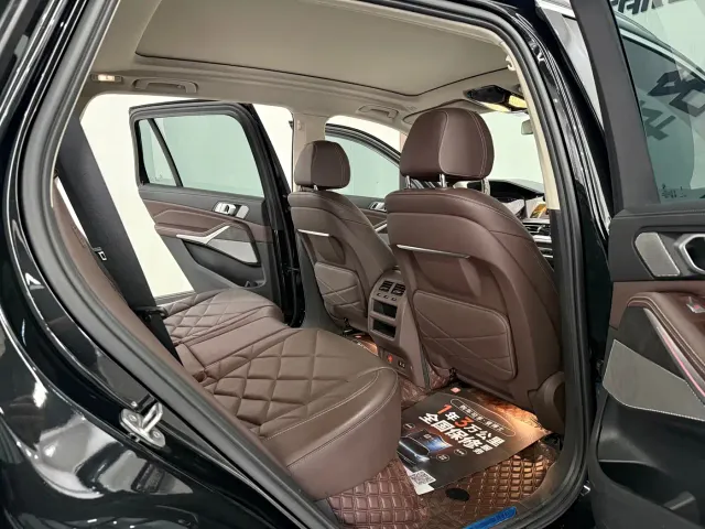BMW X5 — Фото автомобиля 17