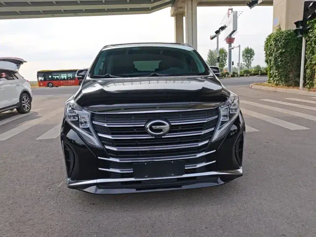 GAC Trumpchi M8 — Фото автомобиля 2