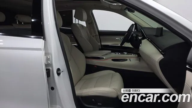 Genesis GV70 2.5T Бензин 2WD — Фото автомобиля 11