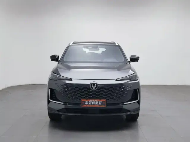 Changan CS55 Plus — Фото автомобиля 3