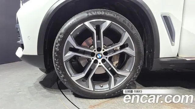BMW X5 — Фото автомобиля 5