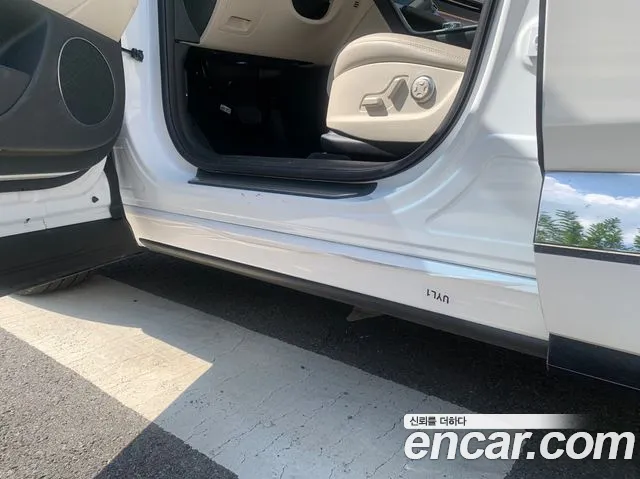 Genesis GV80 — Фото автомобиля 13