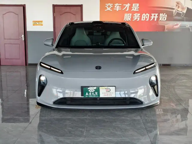 Nio ET5 Touring — Фото автомобиля 2