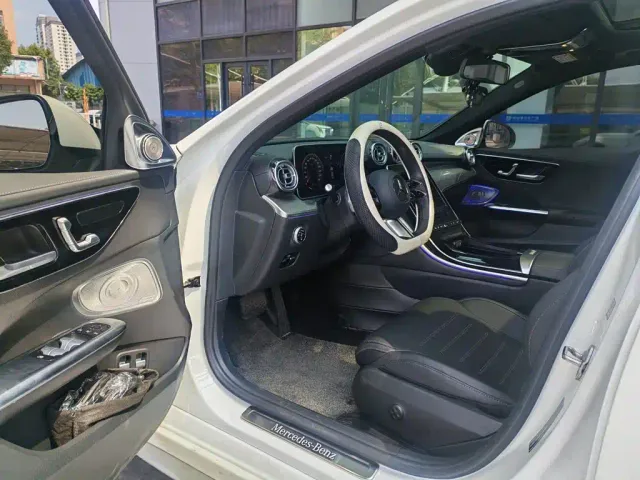 Mercedes-Benz C-Class — Фото автомобиля 6
