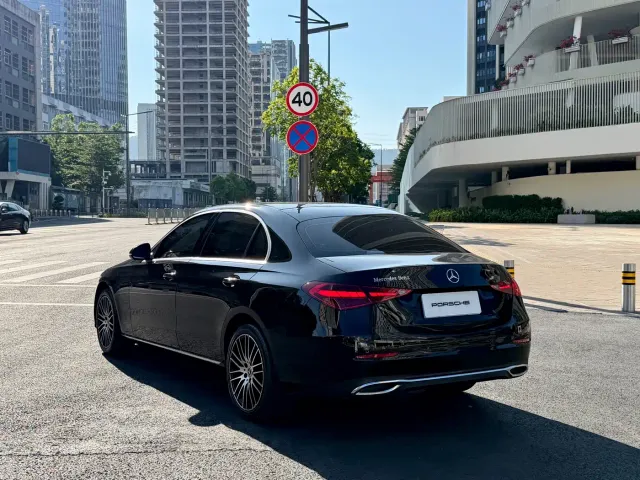 Mercedes-Benz C-Class — Фото автомобиля 7