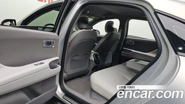 Hyundai Ioniq 6 — Фото автомобиля 17