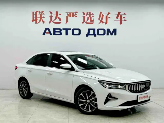 Geely Emgrand — Фото автомобиля 4