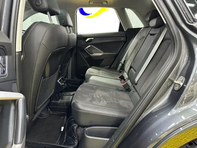 Audi Q3 — Фото автомобиля 11