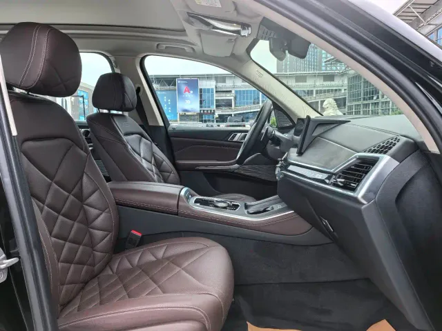 BMW X5 — Фото автомобиля 13