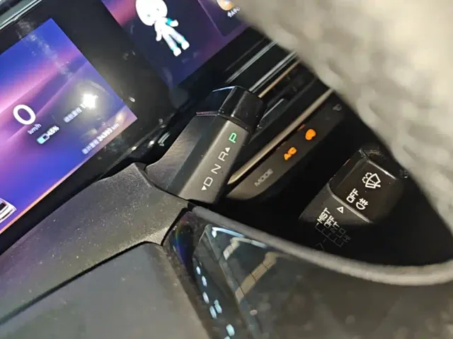Baojun KiWi EV — Фото автомобиля 13