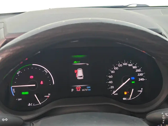Toyota Granvia — Фото автомобиля 26