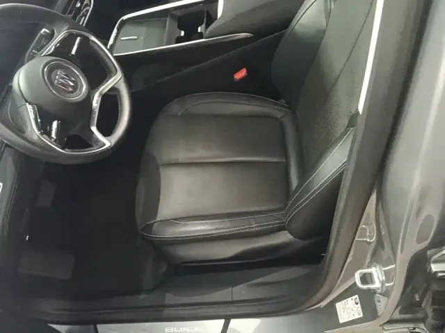 Buick LaCrosse — Фото автомобиля 14
