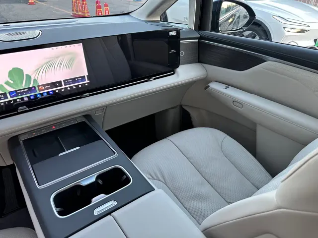 Buick Zhijing Shijia — Фото автомобиля 17