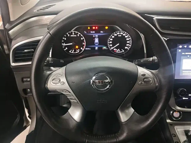 Nissan Murano — Фото автомобиля 10