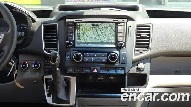 Hyundai Solati Solati 15 мест — Фото автомобиля 6