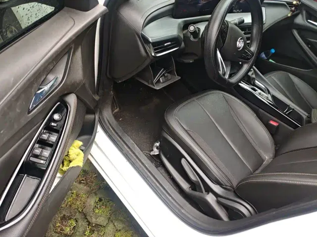 Buick Verano — Фото автомобиля 12