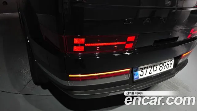 Hyundai Santafe — Фото автомобиля 16
