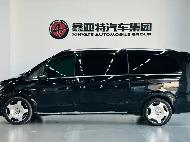 Mercedes-Benz V-Class — Фото автомобиля 4