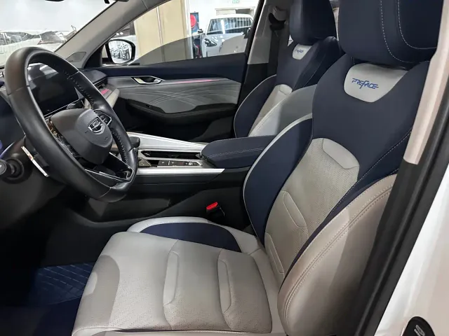 Geely Xingrui — Фото автомобиля 5