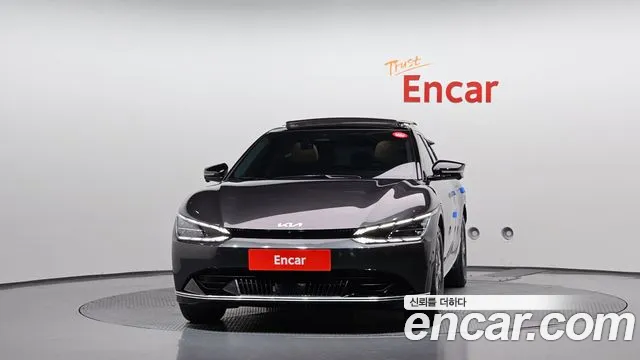 Kia EV6 — Фото автомобиля 3