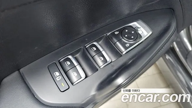 Kia K5 K5 3 поколение 2.0 LPI(Для проката) — Фото автомобиля 19