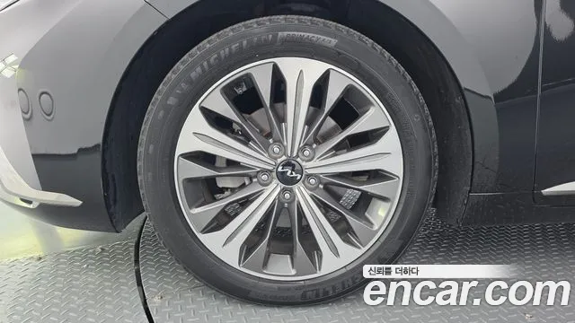 Kia K8 Hybrid — Фото автомобиля 5