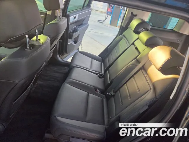 Hyundai Santa Fe MX5 — Фото автомобиля 8
