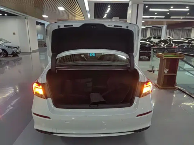 Honda Civic — Фото автомобиля 18