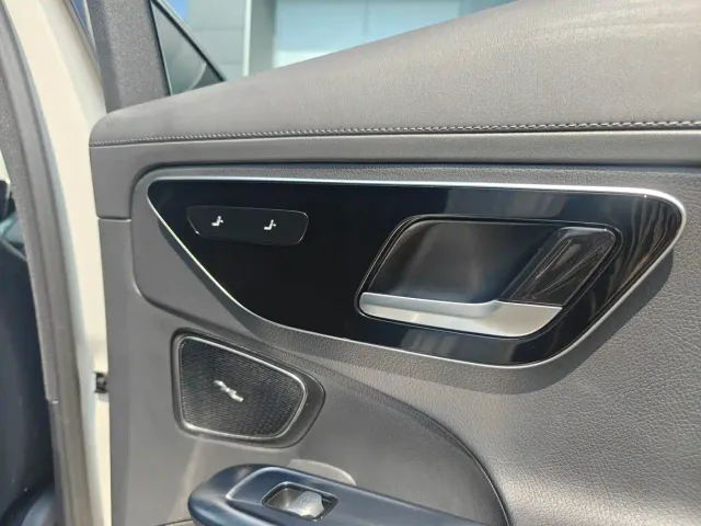 Mercedes-Benz C-Class — Фото автомобиля 14