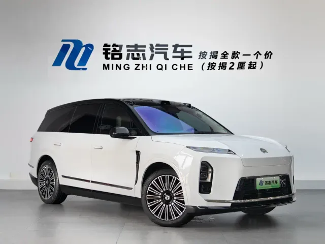 Nio ES8 — Фото автомобиля 2