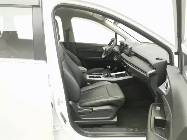 Wuling Jiachen — Фото автомобиля 23