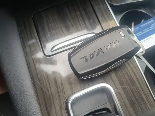 Haval H9 — Фото автомобиля 8