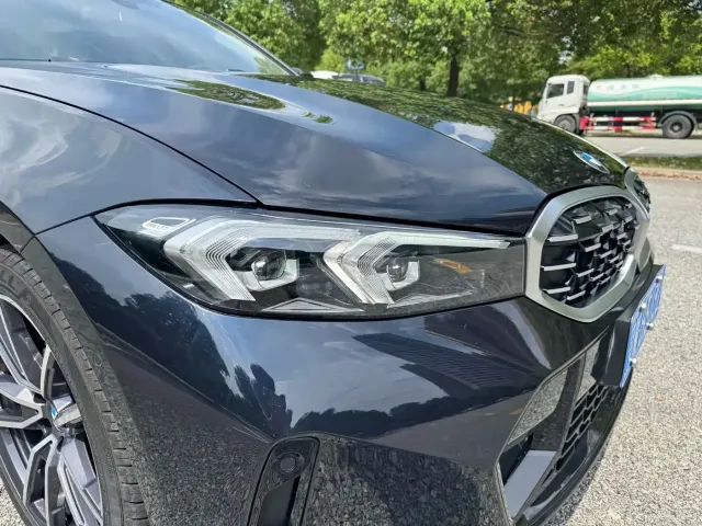 BMW BMW 3 Series 2023 325Li M Sport Package — Фото автомобиля 4