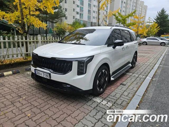 Фотография автомобиля — Kia Carnival 4th Gen