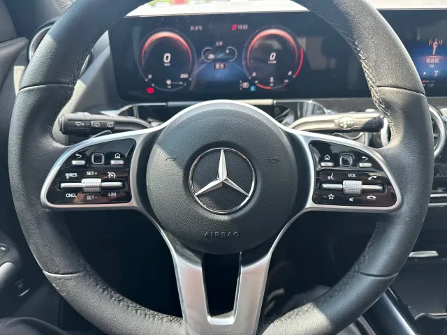 Mercedes-Benz GLA-Class — Фото автомобиля 13