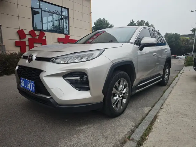 Фотография автомобиля — Toyota Wildlander