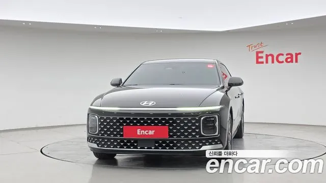 Hyundai Grandeur GN7 — Фото автомобиля 3