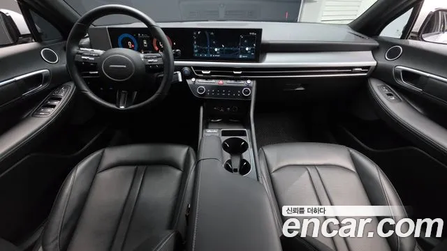 Hyundai Sonata — Фото автомобиля 10